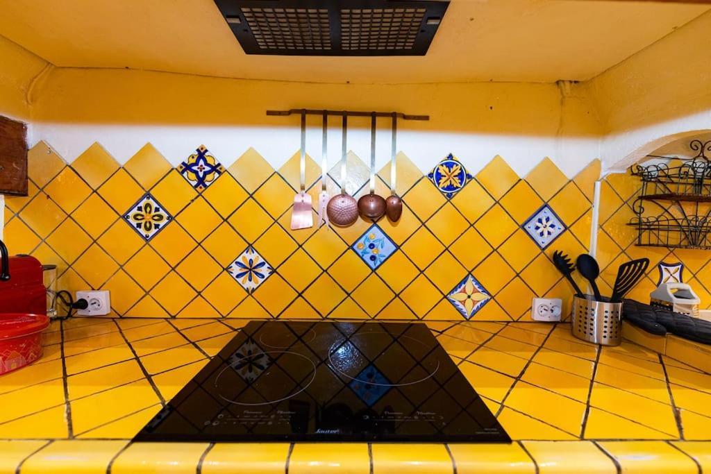Anna-Maria : Grand Appartement 10 Personnes+Parking Prive -Actif+ Location- 마르세유 외부 사진
